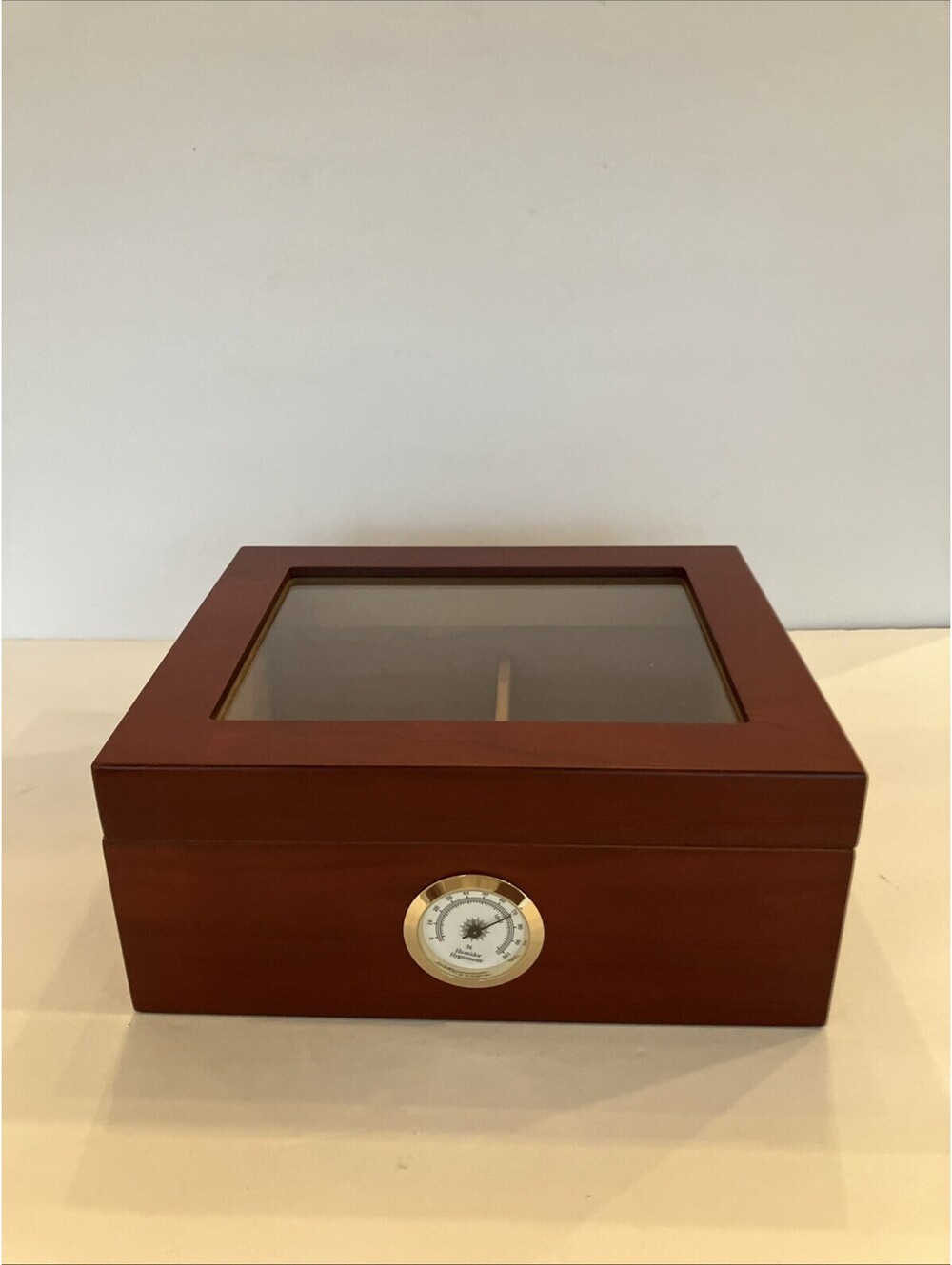 Mantello Cigars Glass Top Cigar Humidor Box Hygrometer Holds 25-50 Cherry NEW